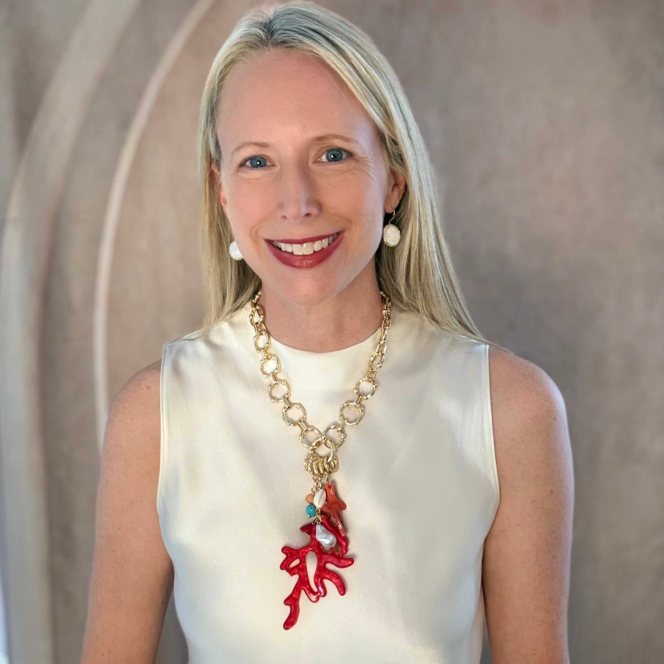 Capri Necklace in Red