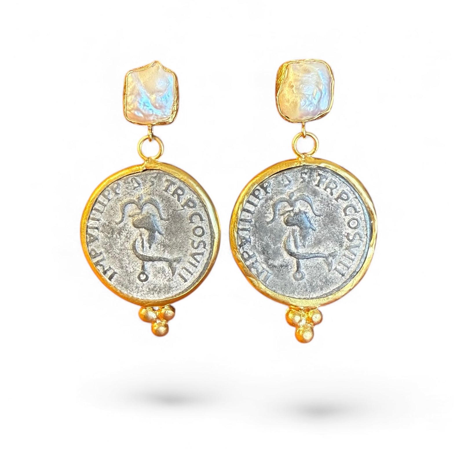 Pandora Earring