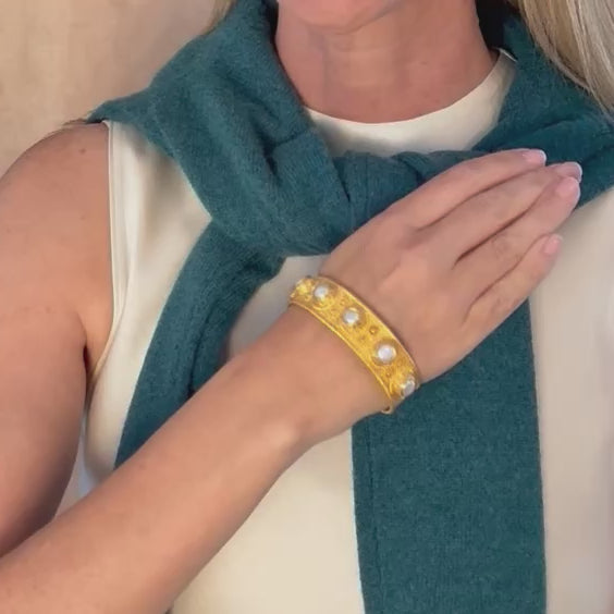 Stella Cuff