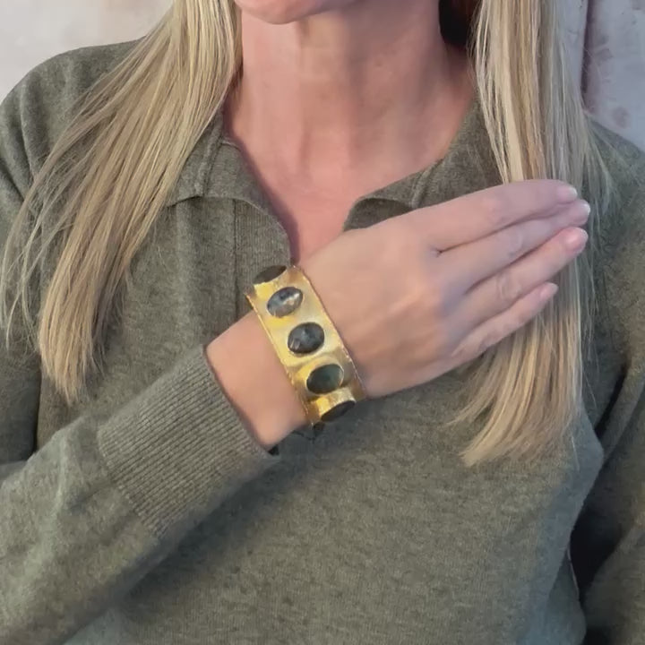 Belvedere Cuff