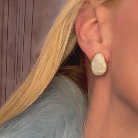 Rho Earring