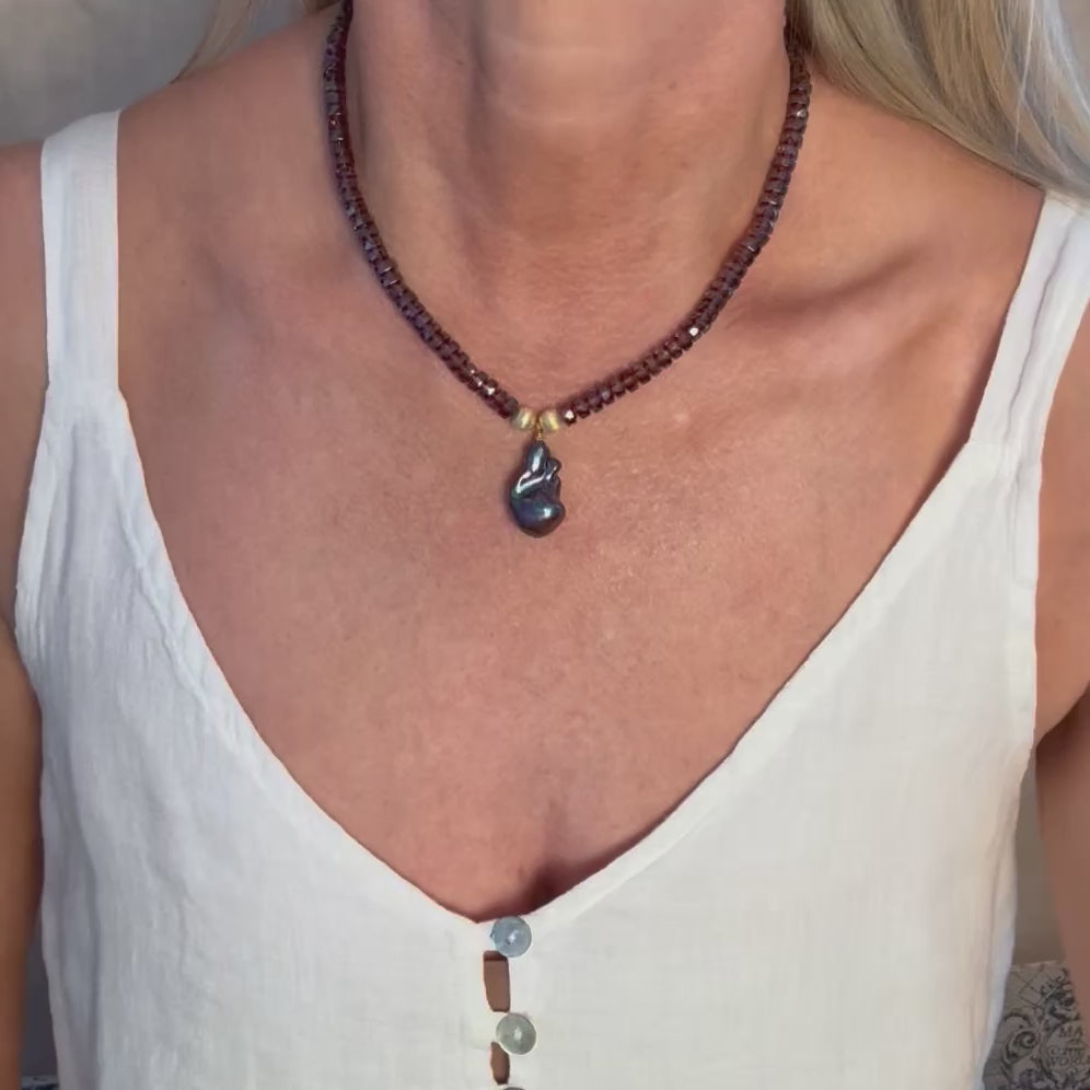 Minerva Necklace