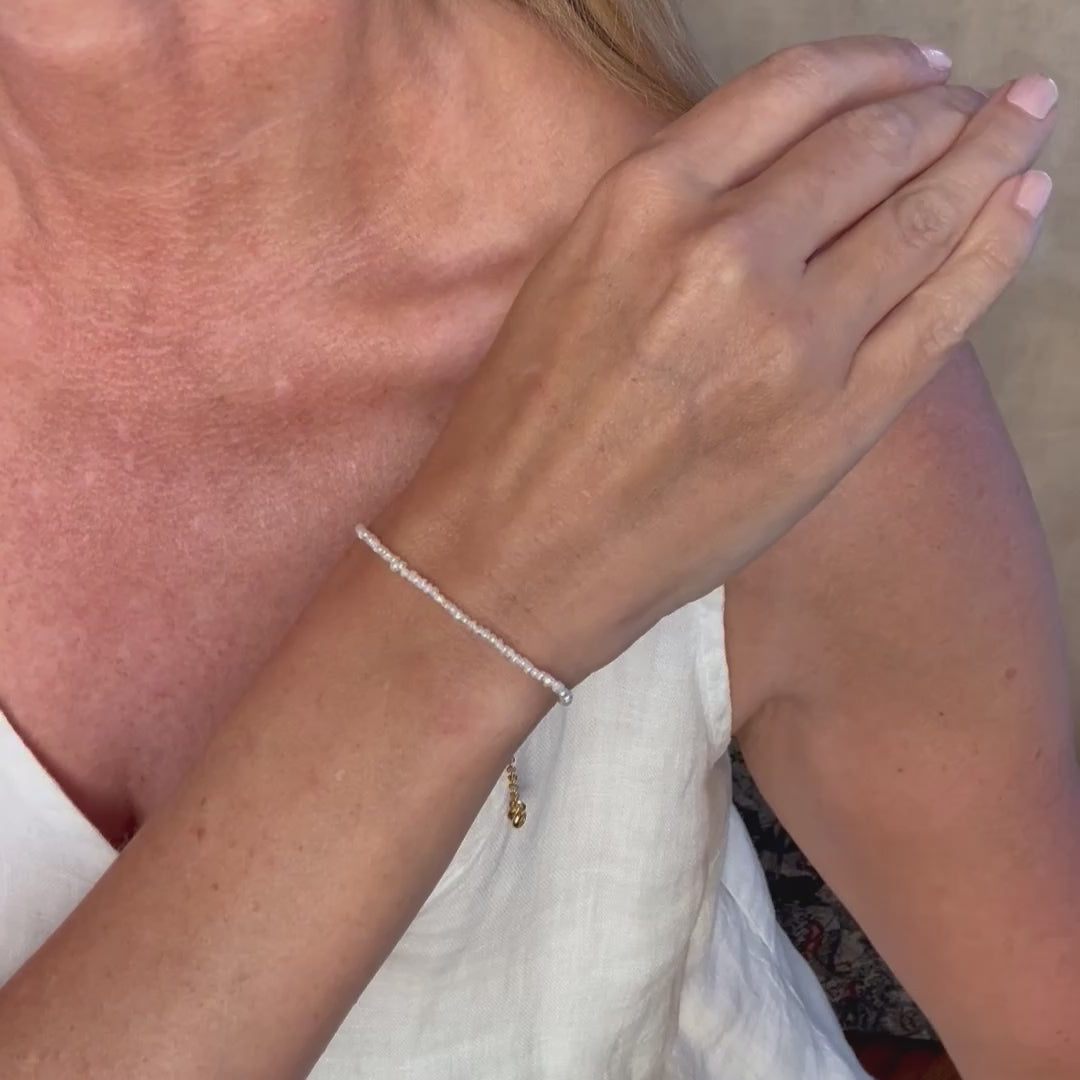 Arona Bracelet