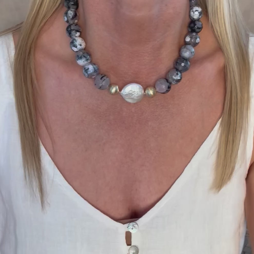 Elisa Necklace